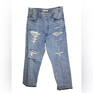 Levi’s ribcage straight ankle jeans Distressed size 30